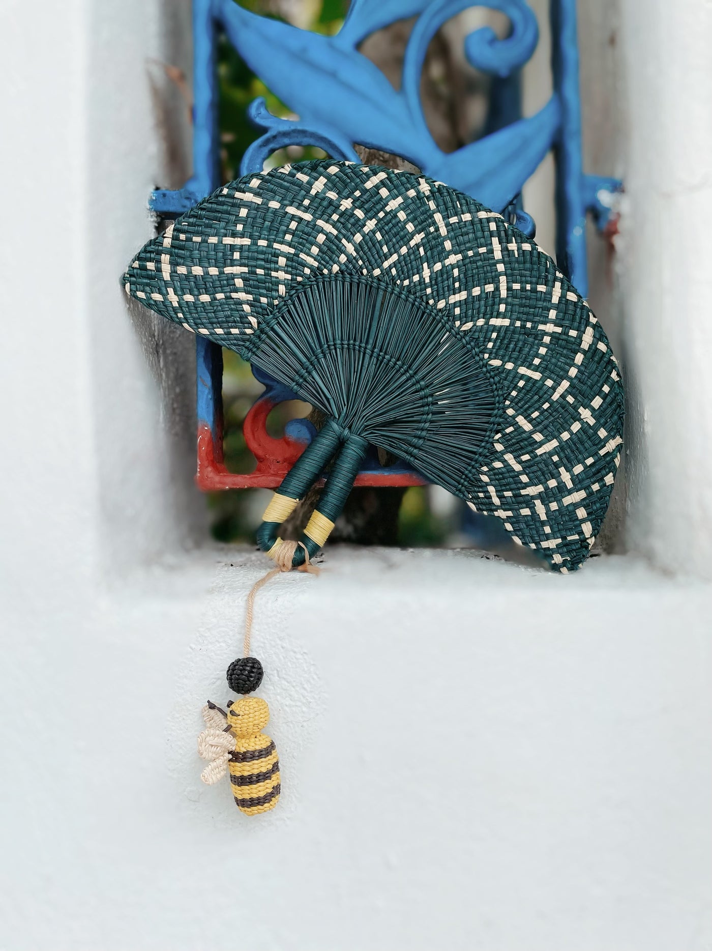 Hand Fan Verde Abeja