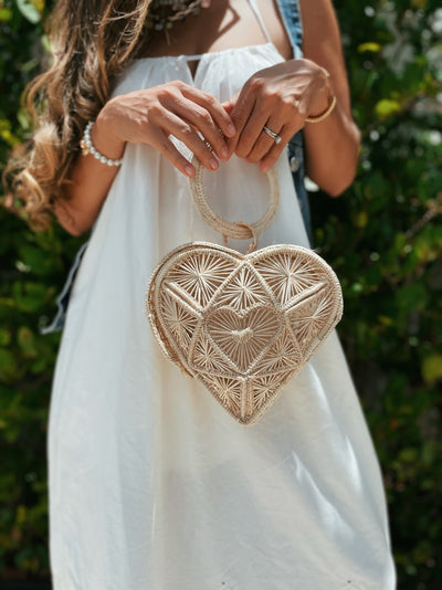Corazón natural hand bag