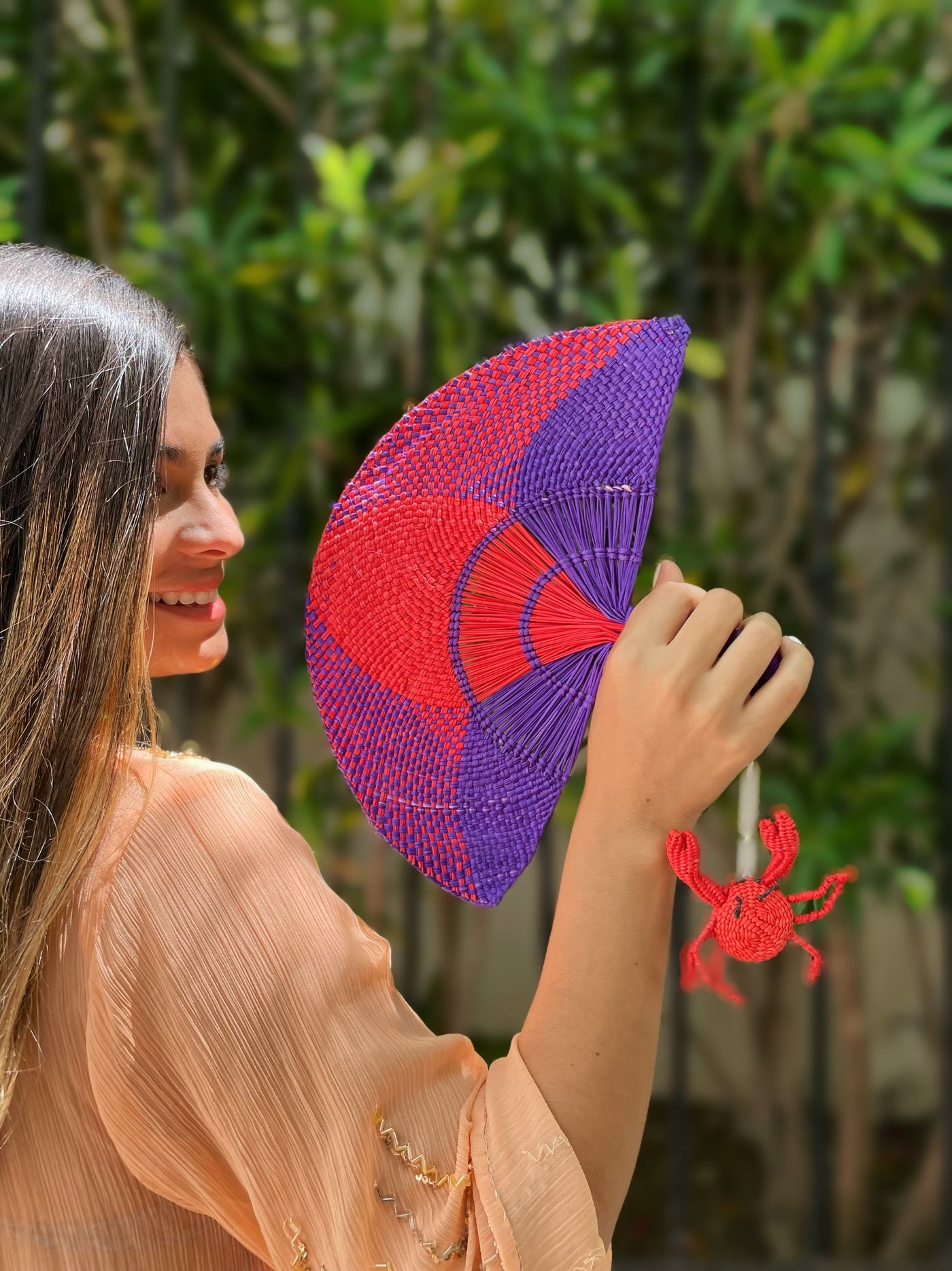 Hand Fan Morado Rojo Cangrejo