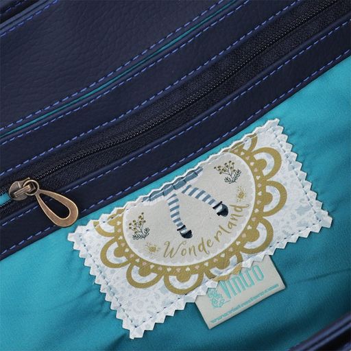 Pekin Alice in Wonderland Azul Crossbody Bag