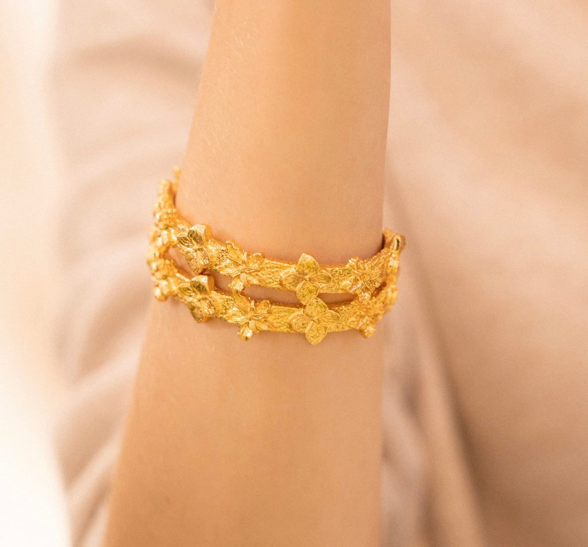Flor dorada Bracelet