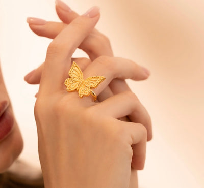 Mariposa ring