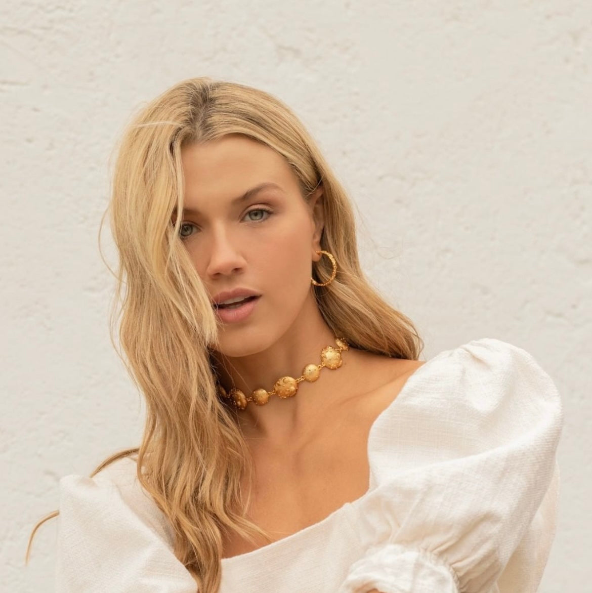 Nectar Choker Necklace