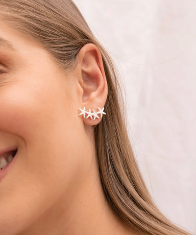 Multiestrellitas Crawler Earrings