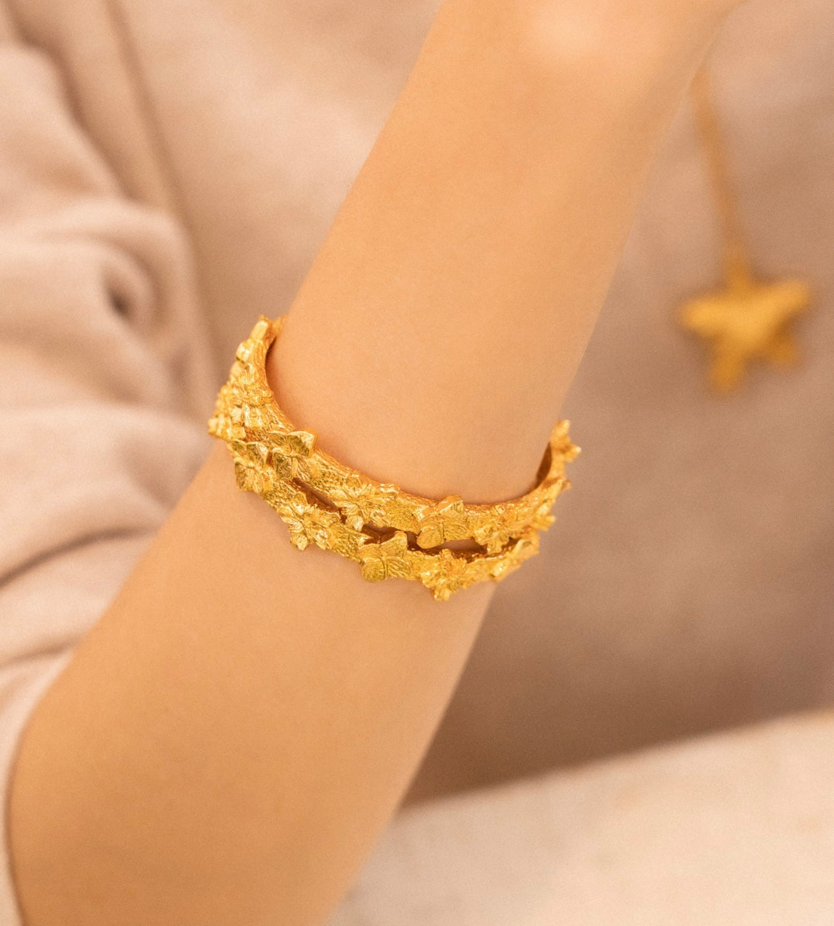 Flor dorada Bracelet