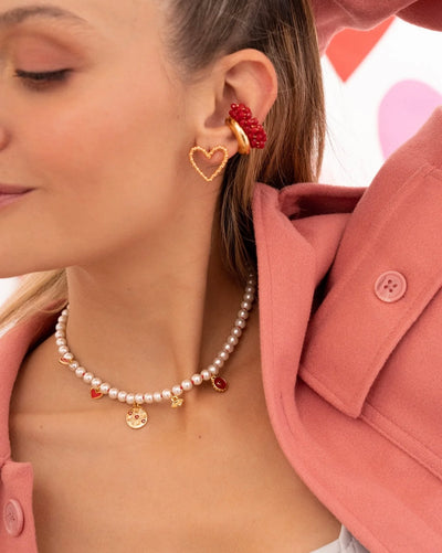 Amor Perla Necklaces