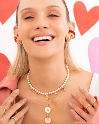 Amor Perla Necklaces